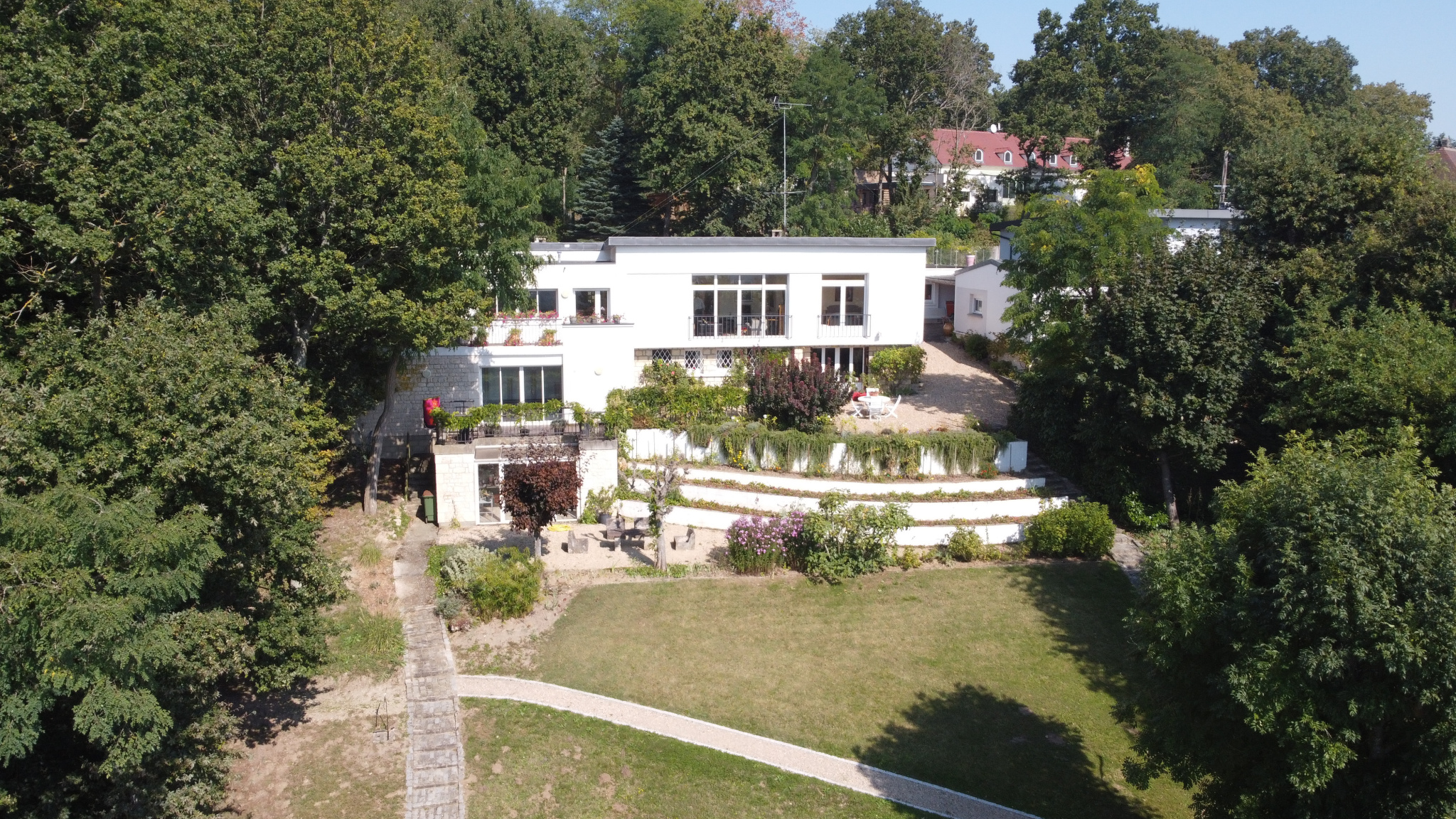 VILLIERS SAINT FREDERIC - MAISON D'ARCHITECTE AVEC PISCINE I